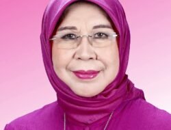 Emma Yohanna Terima Limpapeh Achievement Award
