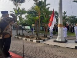 REKTOR UNES JADI INSPEKTUR UPACARA HUT RI KE 80