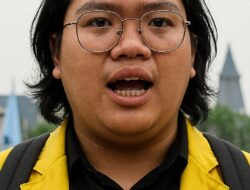 Baru Sehari Menjabat, BEM UI Desak Presiden Prabowo Copot Menkeu Purbaya