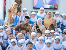 Ny. Dona Ramadhani Dikukuhkan Sebagai Bunda Literasi Kota Solok