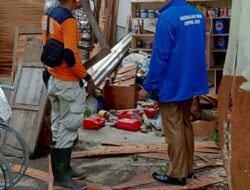 Pasca Hujan Deras Disertai Angin Kencang, Puluhan Rumah Warga Mengalami Kerusakan