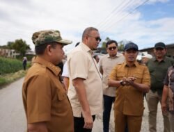 Bupati Solok & Wakil Ketua Komisi VI DPR RI Tinjau Rencana Perbaikan Jalan Taratak Galundi