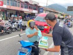 Antisipasi Dampak Erupsi Marapi, BPBD Kesbangpol Bagikan Ribuan Masker