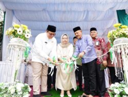 Wabup Ahmad Fadly  Resmikan Mushalla Umaimah Menjadi Masjid