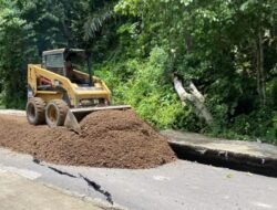 Jalan Muaro–Silokek Terban, Dinas PUPR Sijunjung Bergerak Cepat Pulihkan Akses Wisata