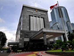 Roy Suryo Cs Hari Ini Diperiksa Sebagai Tersangka Kasus Ijazah