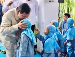Presiden Prabowo Larang Daerah Kerahkan Siswa Sambut Kunjungan
