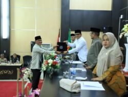 Fraksi – Fraksi DPRD Kota Solok Sampaikan Pandangan Umum Terkait Ranperda APBD Kota Solok Tahun 2026