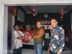 HUT ke-54 Korpri, 160 Warga Padang Panjang Terima Bantuan Sembako