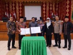 Pemko Payakumbuh Bersama DPRD Kota Payakumbuh Tetapkan Anggaran APBD Tahun 2026