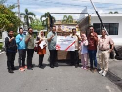 Telkom Peduli Salurkan Bantuan Korban Banjir & Longsor di Pariaman