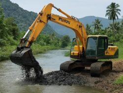 Pengerukan Alur Sungai Muara Pisang Dimulai, Warga Nagari Maninjau Sambut Lega