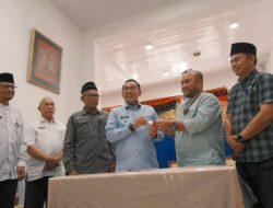 PT Nindya Karya Serahkan 28 Unit Huntara Danantara ke Pemda Tanah Datar