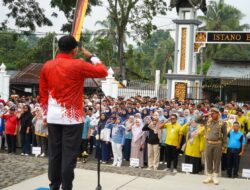 Bupati Tanah Datar Pimpin Apel Pagi Sambut Bulan Suci Ramadhan