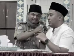Momen Camat ‘Harun’ Berani Tampil di Hadapan Wagub Vasko