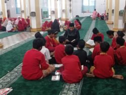 Pesantren Ramadan di Masjid Raya Ganting: Halaqoh Al-Qur’an Bentuk Generasi Qur’ani