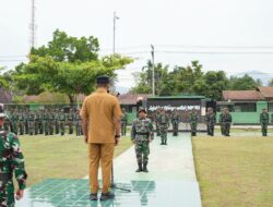 Bupati Solok Pimpin Upacara Pelepasan Personil Satgas Penanganan Bencana