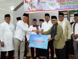 Safari Ramadan, Wagub Sumbar Bantu Masjid Al Amin Tanah Datar Rp.50 Juta