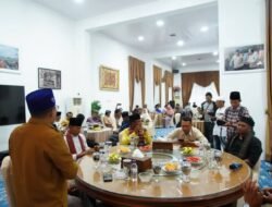 Bupati Tanah Datar Buka Bersama dengan Rekan Media