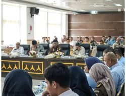 Suasana rapat awal pembangunan Tol Pekanbaru–Padang Seksi Bukittinggi–Padang Panjang–Sicincin