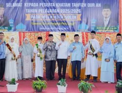 Wali Kota Solok Buka Khatam Tahfizh Al-Qur’an dan Kukuhkan Hafizh Qur’an Tingkat MTs Kota Solok
