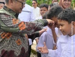 26 Ruang Kelas Darurat Diresmikan, Murid Sumbar Kembali Belajar Nyaman Pascabencana