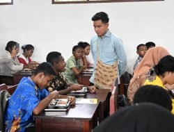 Wapres Tinjau Sentra Pendidikan & Program MBG di Papua