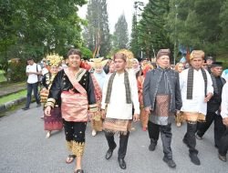 Pawai Budaya 74 Nagari Jadi Modal Sosial Bangun Kabupaten Solok