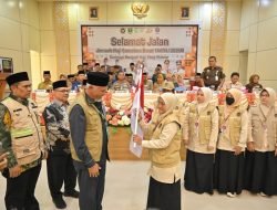 Embarkasi Padang Berangkatkan 384 Calon Jemaah Haji Kloter 1 Tahun 1447 H/2026 M
