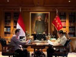 Presiden Prabowo Terima Kapolri di Hambalang