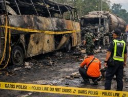 Bus ALS Tabrak Truk Tangki di Jalinsum, 16 Tewas