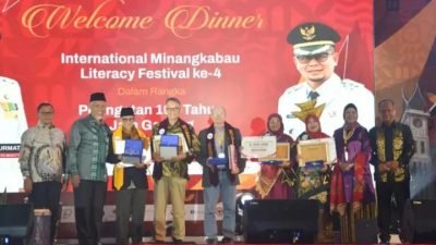 IMLF ke-4 dan 100 Tahun Jam Gadang: Bukittinggi Jadi Panggung Literasi Dunia