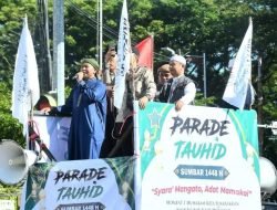 Ribuan Warga Padang Meriahkan Parade Tauhid 1 Muharram 1448 H