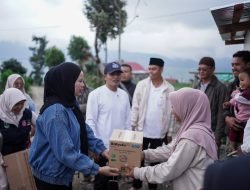 ‎Bupati Solok Tinjau & Salurkan Bantuan Keluarga Korban Kebakaran