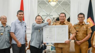 Batik Sampan Pariaman Resmi Kantongi Sertifikat Merek