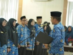 Wali Kota Solok Lantik 13 Pejabat Fungsional Guru Sebagai Kepala Sekolah Dasar