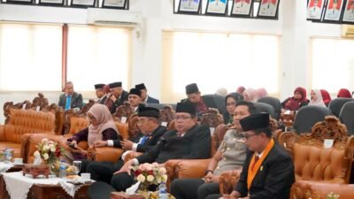 Dengarkan Pidato Presiden RI, Wabup Hadiri Rapat Paripurna DPRD Tanah Datar