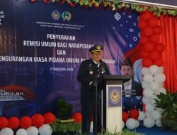 Wawako Payakumbuh Elzadaswarman Serahkan SK Remisi 168 Warga Binaan