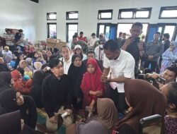 Wapres Temui Pengungsi Korban Banjir Bandang Solok