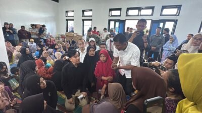 Wapres Temui Pengungsi Korban Banjir Bandang Solok